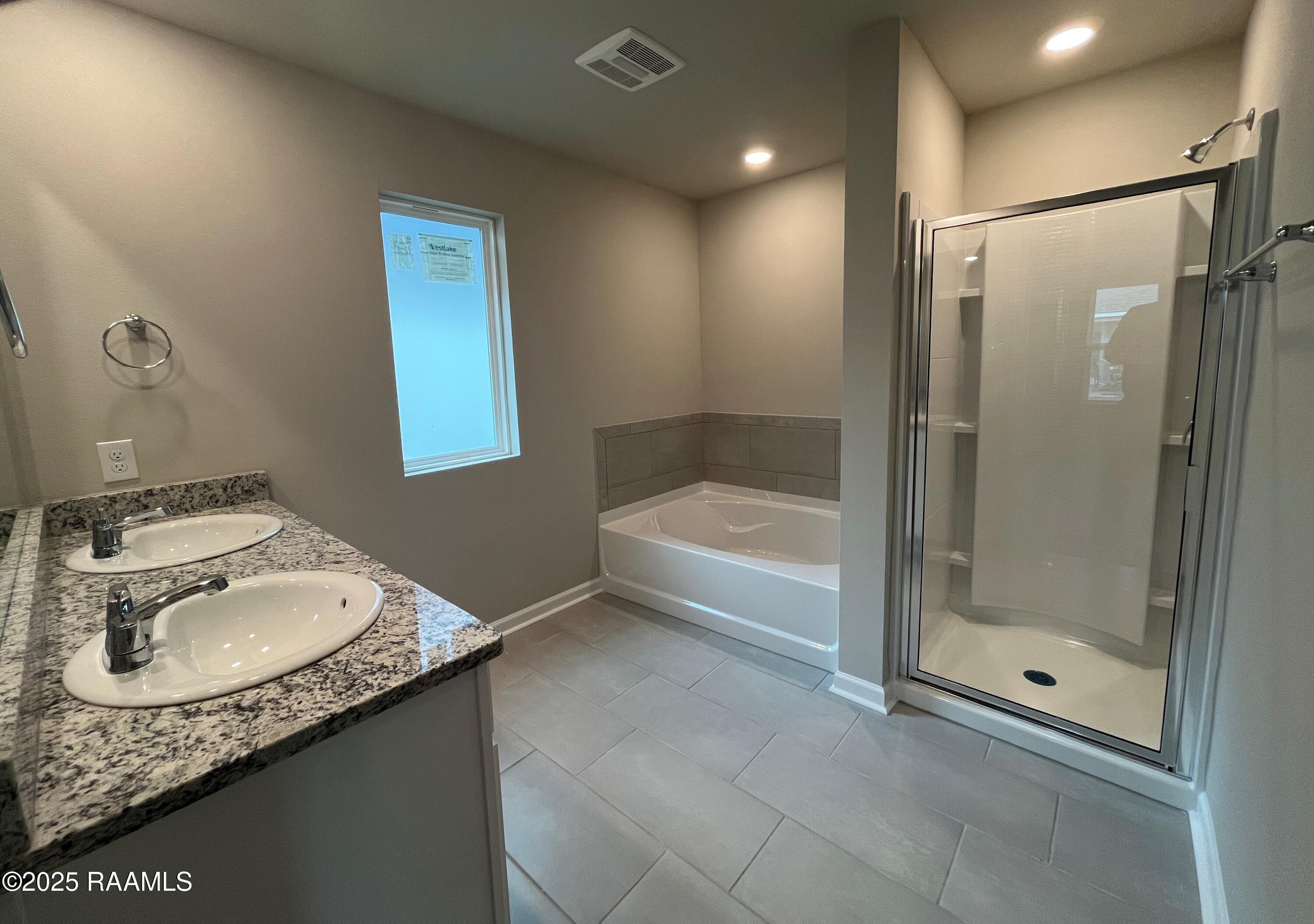 9386 Garrett Road Maurice, LA 70555 - Photo 6 of 6 9386 Garrett Road - Upgraded Bathroom