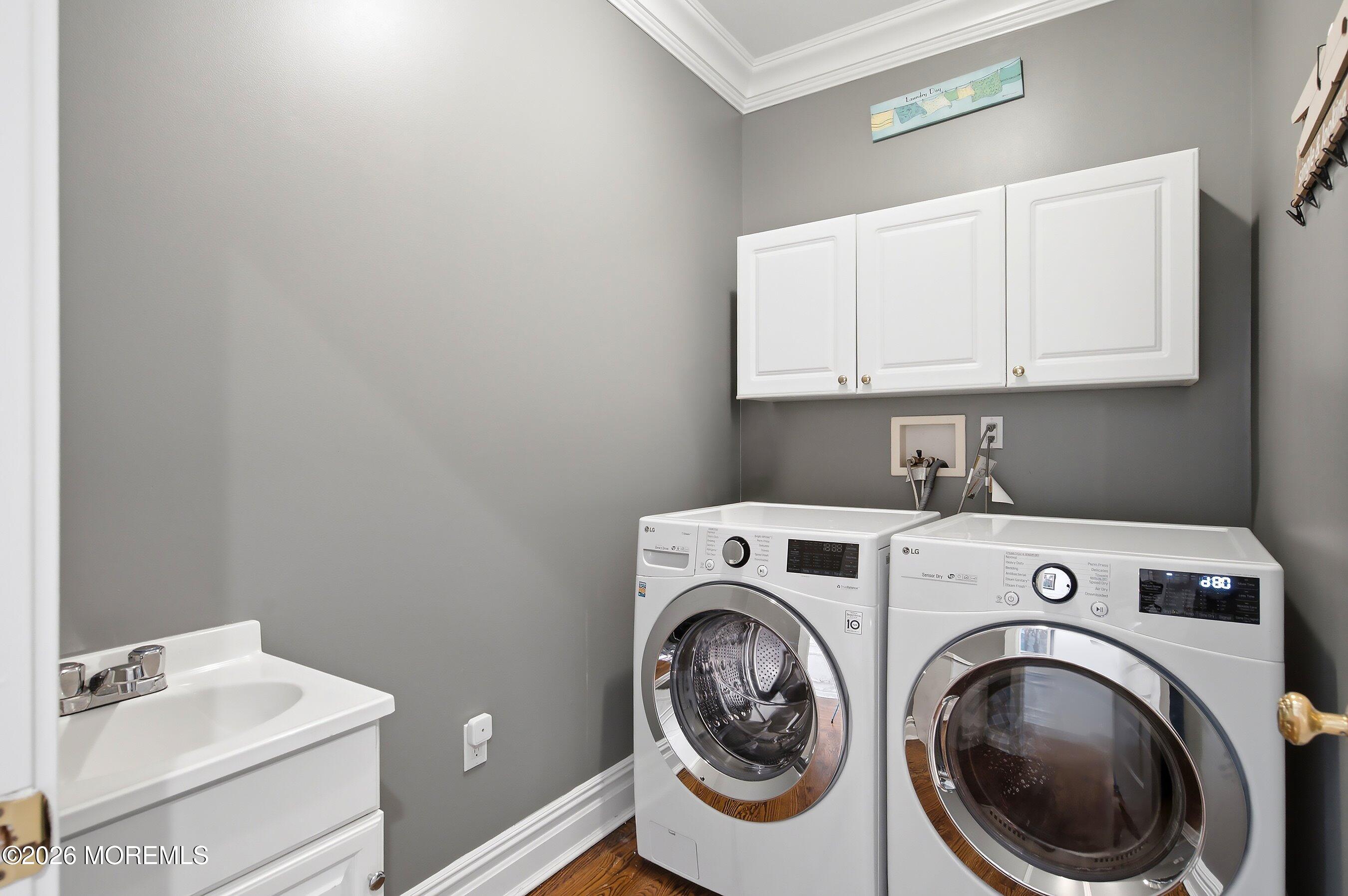 108 Heulitt Road Colts Neck, NJ 07722 - Photo 23 of 50 38-Laundry 1