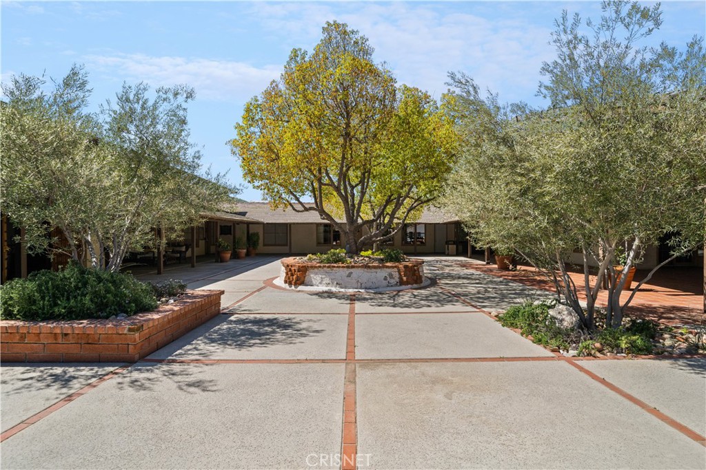 121 Saddlebow Road Bell Canyon, CA 91307 - Photo 60 of 62 a view of a backyard with sitting area