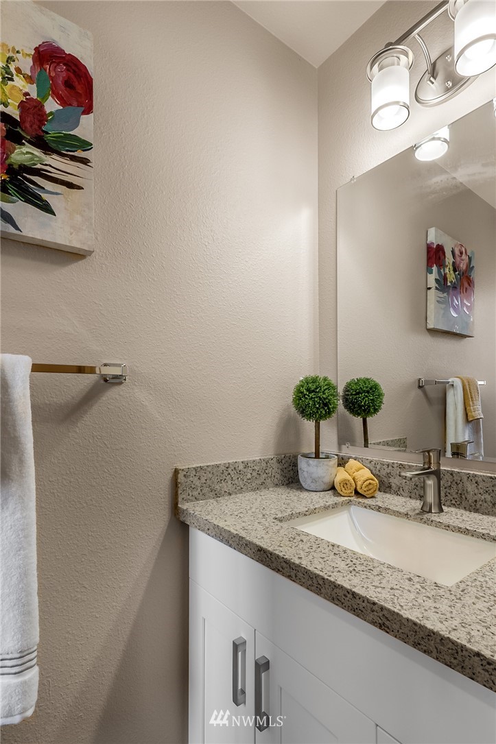 603 Rachael Place Kent, WA 98032 - Photo 7 of 15 Gallery Image 7