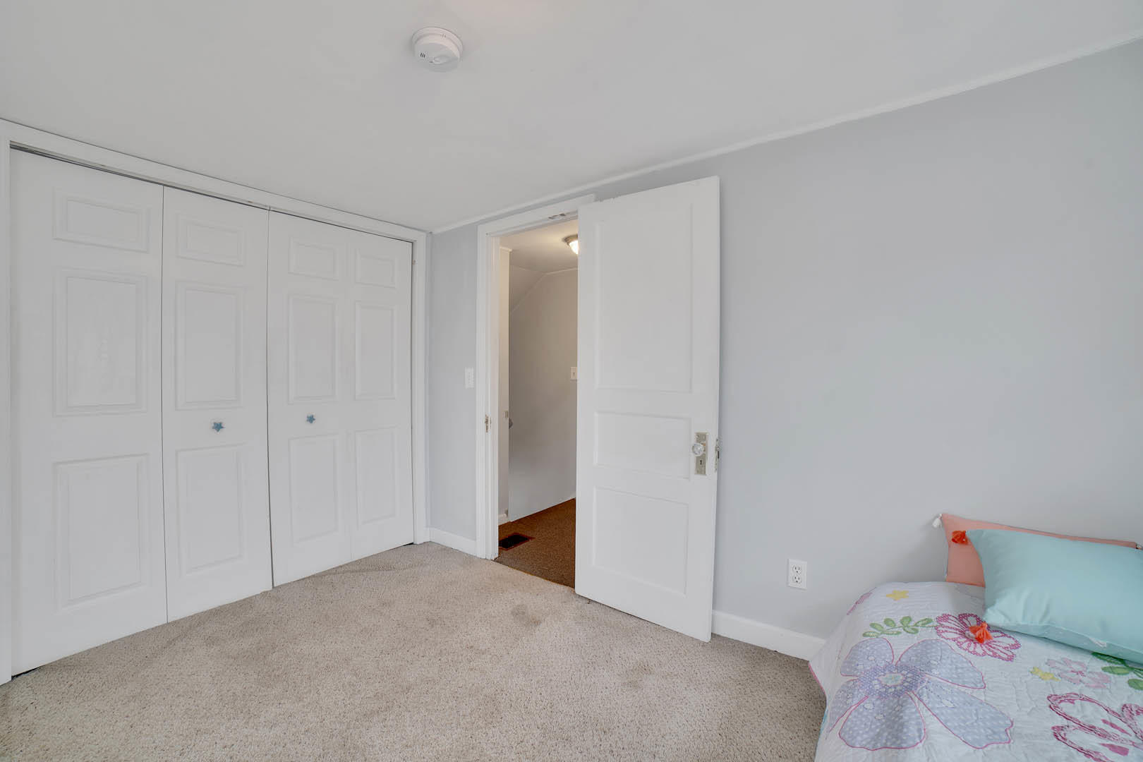 23 Stuyvesant Road Brick, NJ 08723 - Photo 13 of 18 a view of a bedroom with a wardrobe