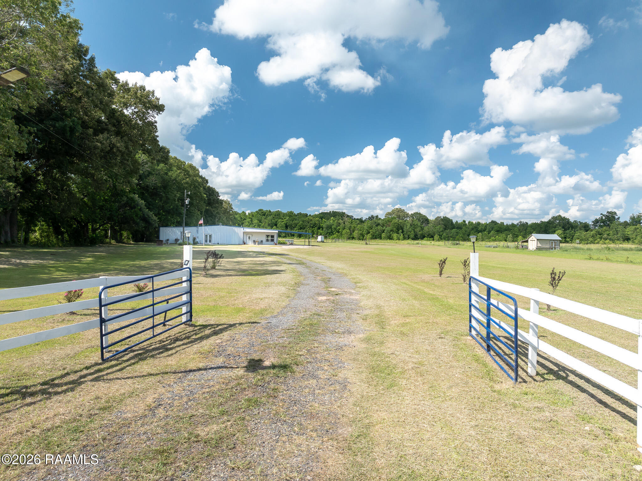 380 Winton Lafleur Road Opelousas, LA 70570 - Photo 4 of 40