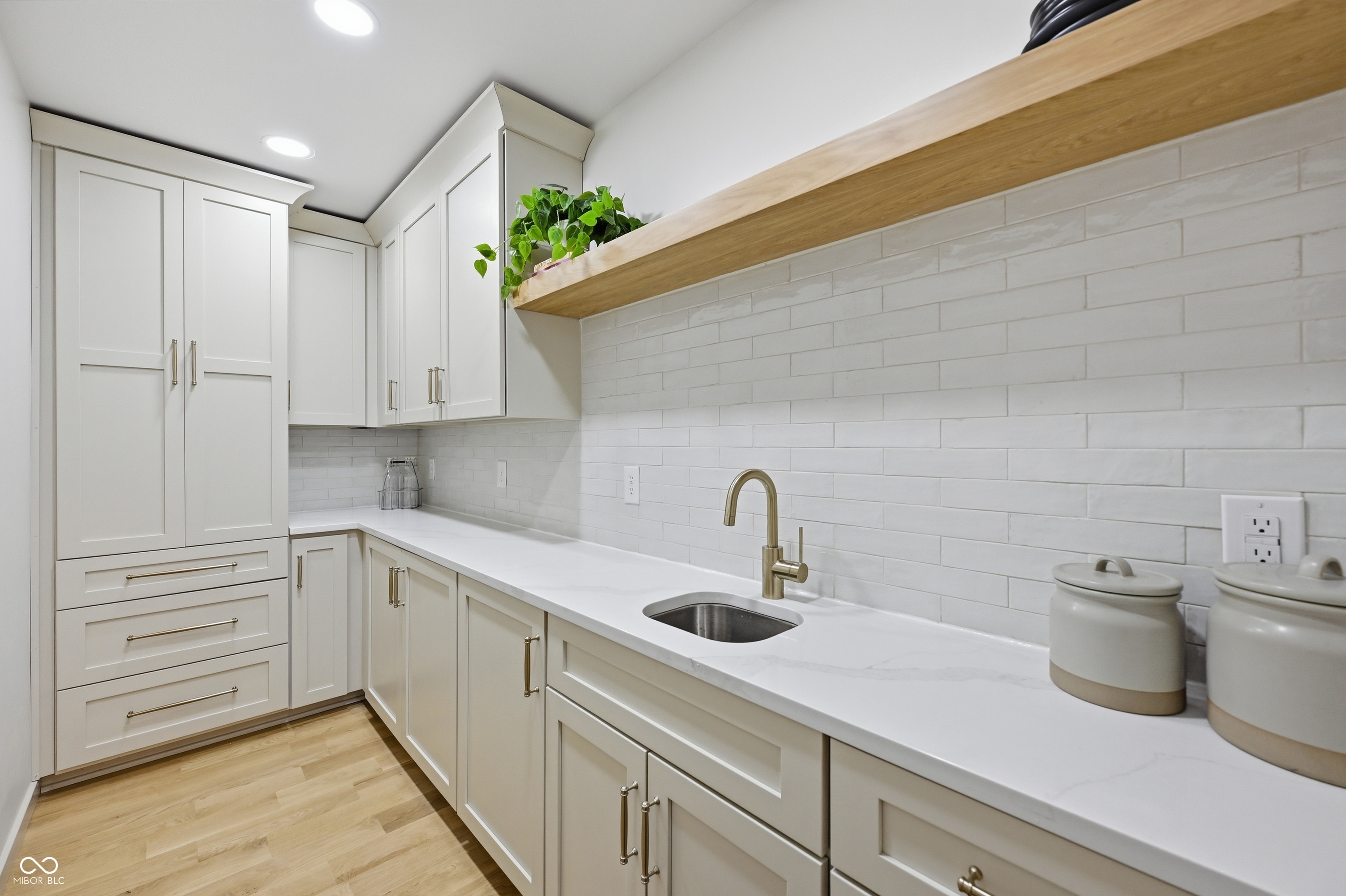 6908 Creek Ridge Trail Indianapolis, IN 46256 - Photo 16 of 64