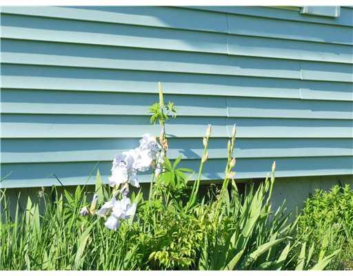 2473 Old Augusta Road Waldoboro, ME 04572 - Photo 23 of 23 Exterior Front.