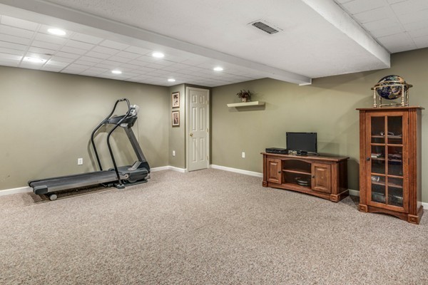 54 Autumn Road Dracut, MA 01826 - Photo 11 of 27