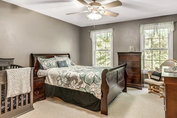 54 Autumn Road Dracut, MA 01826 - Photo 14 of 27
