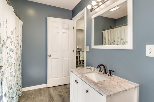 54 Autumn Road Dracut, MA 01826 - Photo 16 of 27