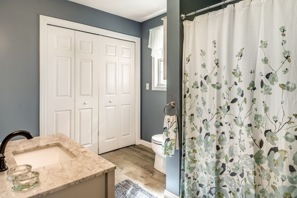 54 Autumn Road Dracut, MA 01826 - Photo 17 of 27