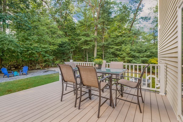 54 Autumn Road Dracut, MA 01826 - Photo 22 of 27