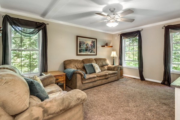 54 Autumn Road Dracut, MA 01826 - Photo 7 of 27