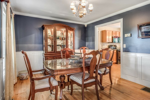 54 Autumn Road Dracut, MA 01826 - Photo 9 of 27