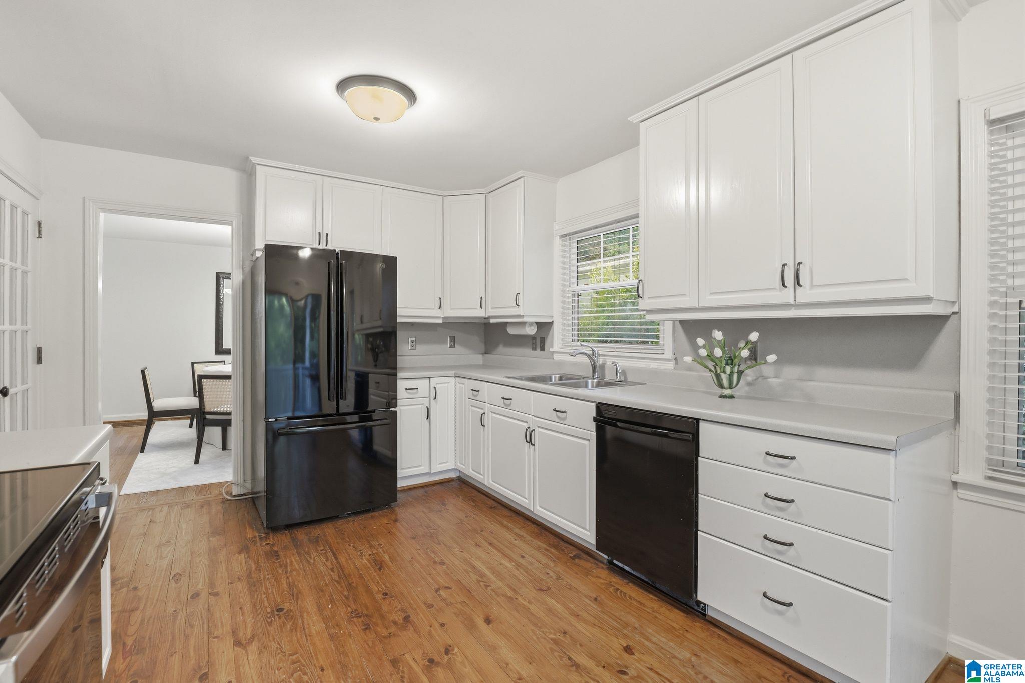 3413 Avalon Road Birmingham, AL 35209 - Photo 19 of 62