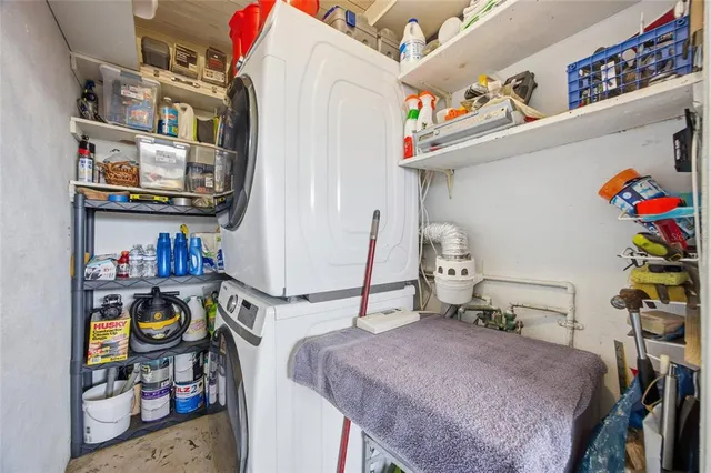 $425,000 | 6134 Hampton Drive North, St. Petersburg, FL 33710