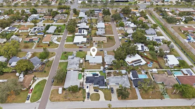 $425,000 | 6134 Hampton Drive North, St. Petersburg, FL 33710