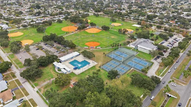 $425,000 | 6134 Hampton Drive North, St. Petersburg, FL 33710