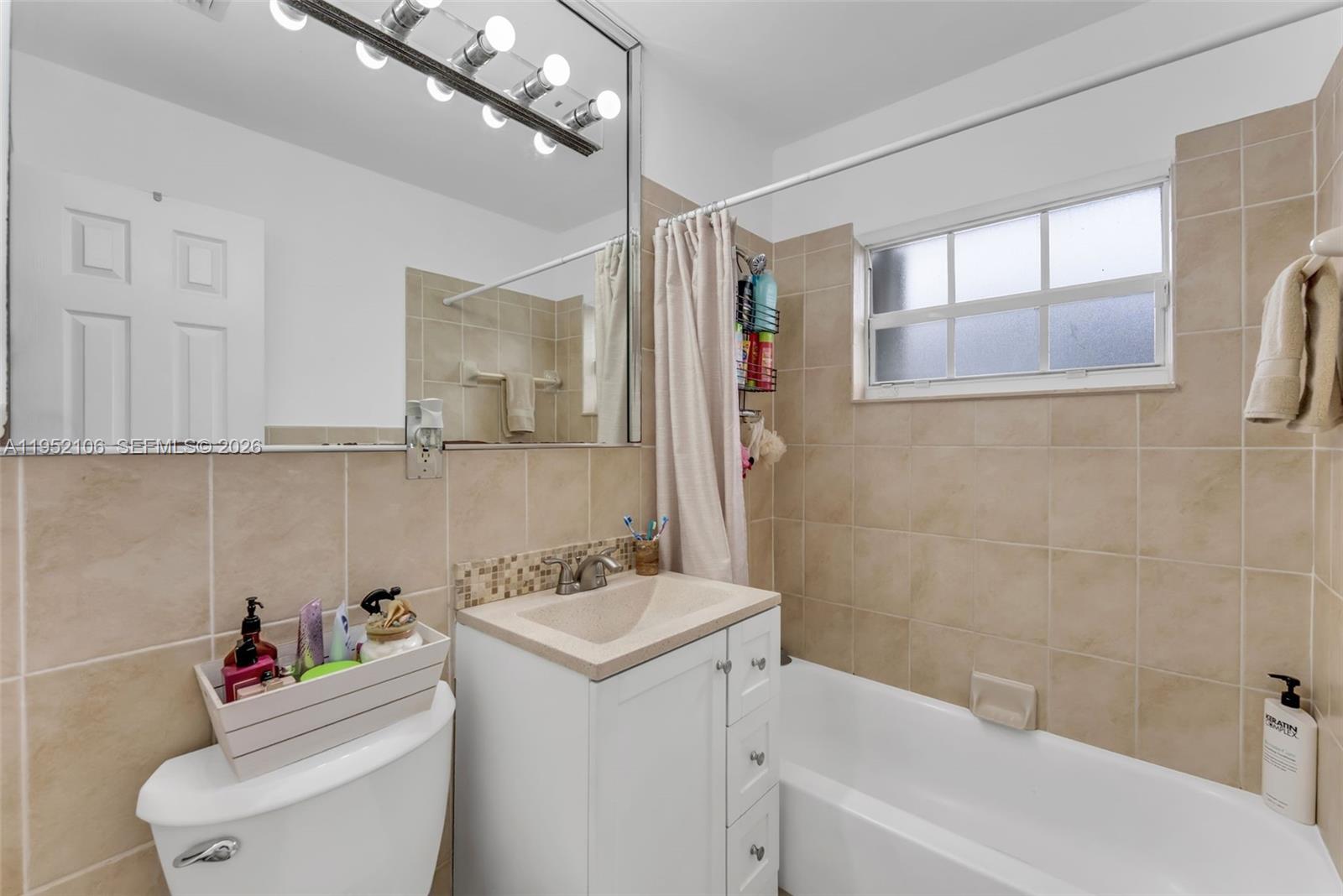10451 Southwest 150th Terrace Miami, FL 33176 - Photo 13 of 21