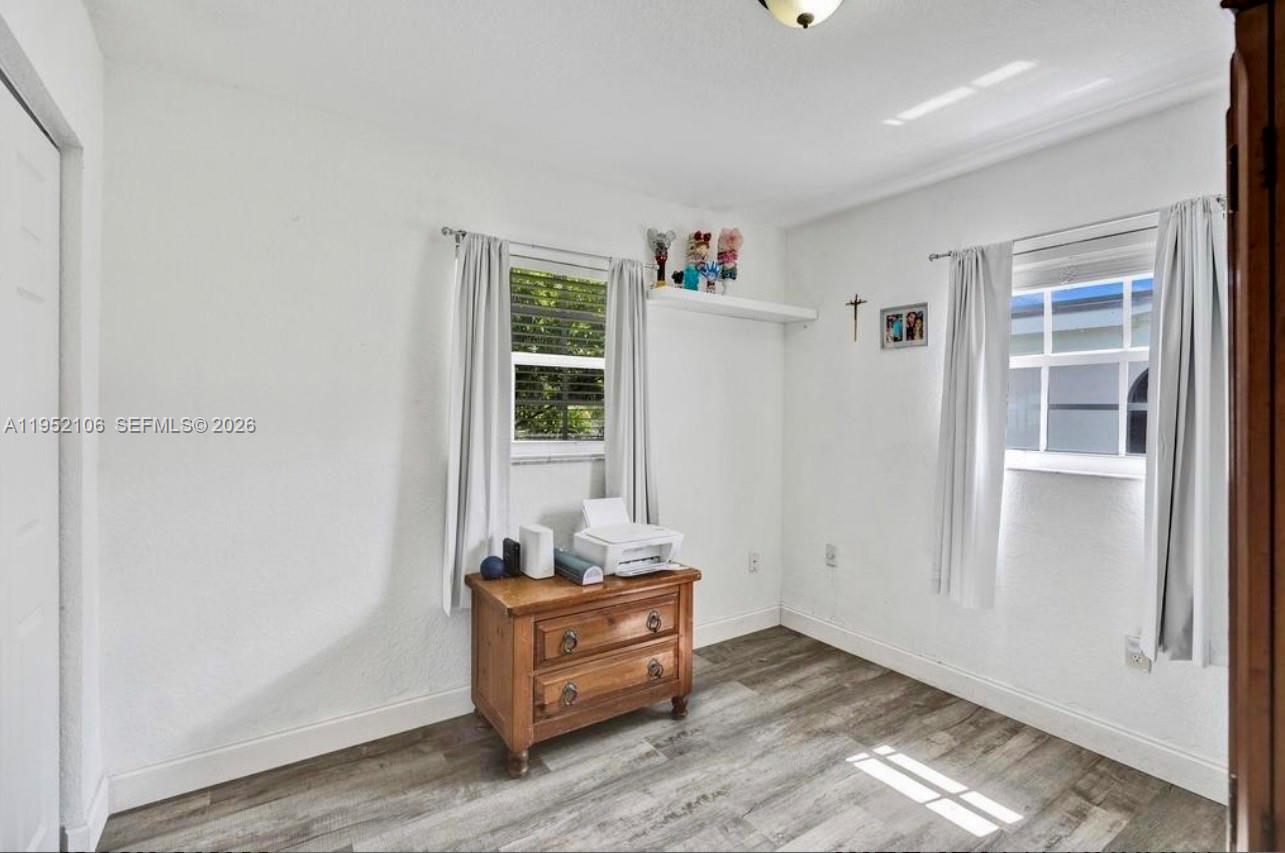 10451 Southwest 150th Terrace Miami, FL 33176 - Photo 19 of 36