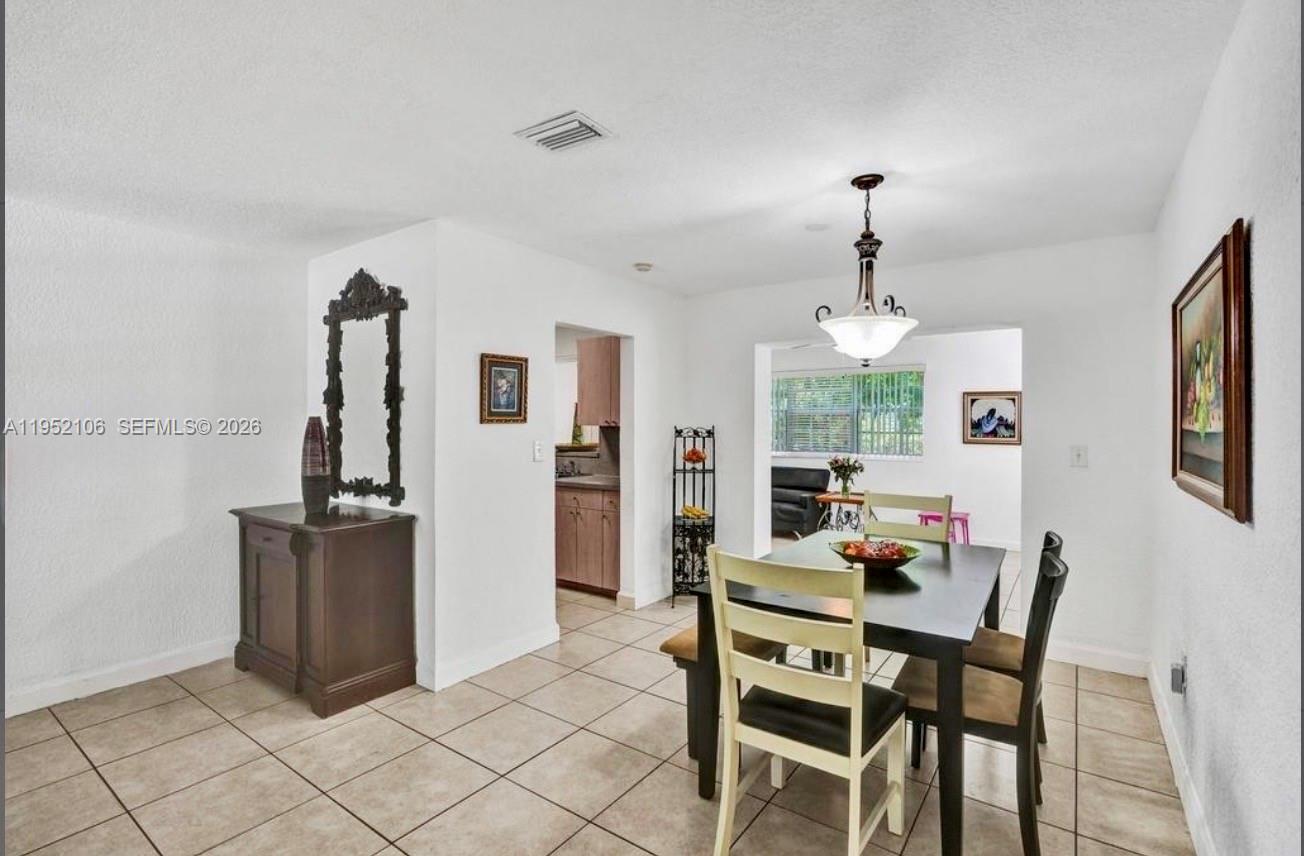 10451 Southwest 150th Terrace Miami, FL 33176 - Photo 23 of 36