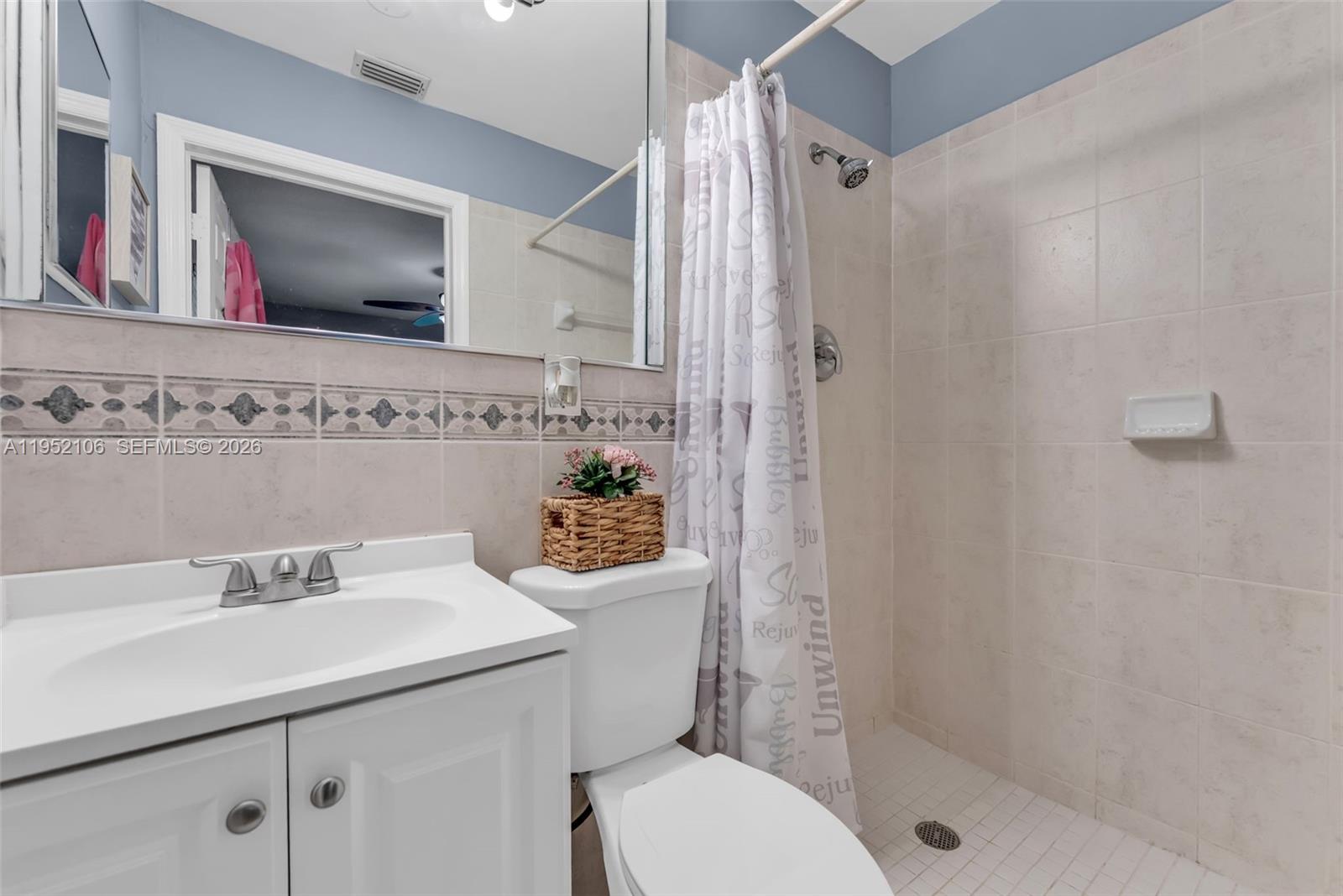 10451 Southwest 150th Terrace Miami, FL 33176 - Photo 10 of 21