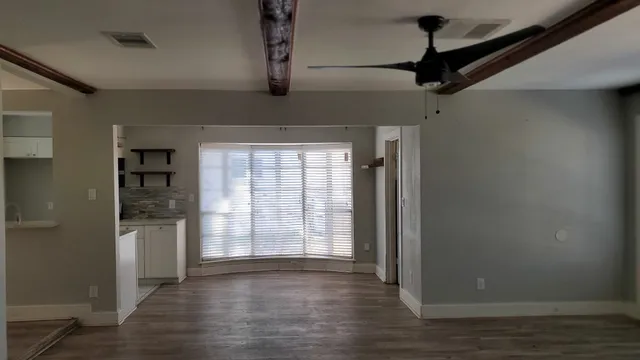 $2,300 | 15414 West Hampton Circle, Houston, TX 77071