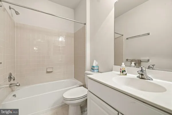 $879,900 | 8909 Yellow Daisy Place, Lorton, VA 22079