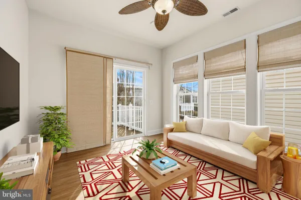 $879,900 | 8909 Yellow Daisy Place, Lorton, VA 22079