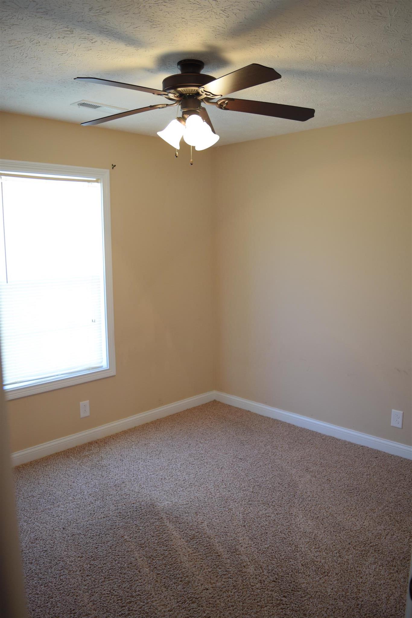 1494 Raven Road Clarksville, TN 37042 - Photo 18 of 25
