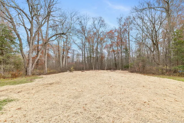 $400,000 | 410 South Stone Street, Suffield, CT 06093