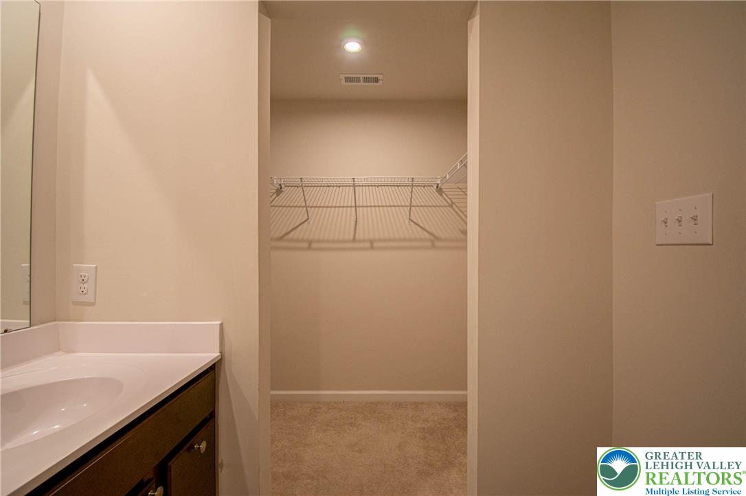 2118 Cross Country Road Northampton, PA 18067 - Photo 27 of 41 Gallery Image 27