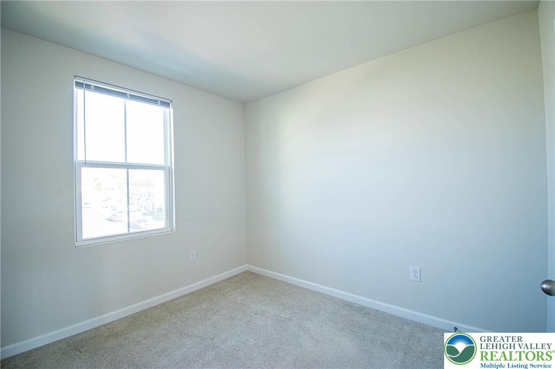 2118 Cross Country Road Northampton, PA 18067 - Photo 28 of 41 Gallery Image 28