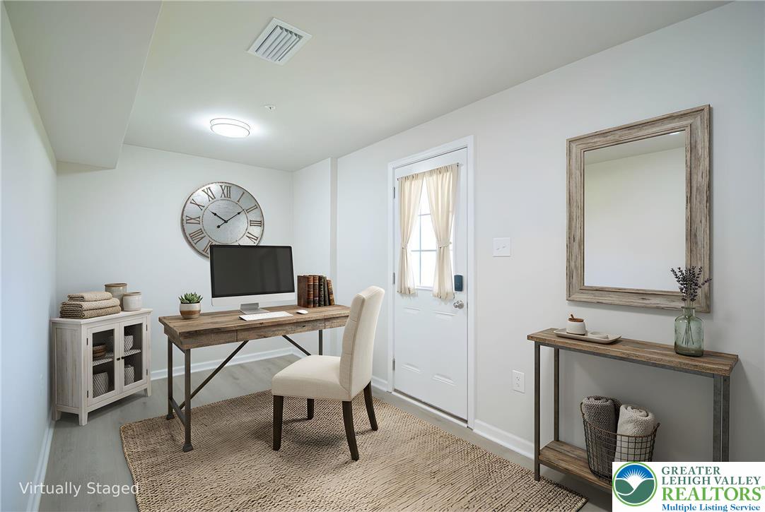 2118 Cross Country Road Northampton, PA 18067 - Photo 6 of 41 Gallery Image 6