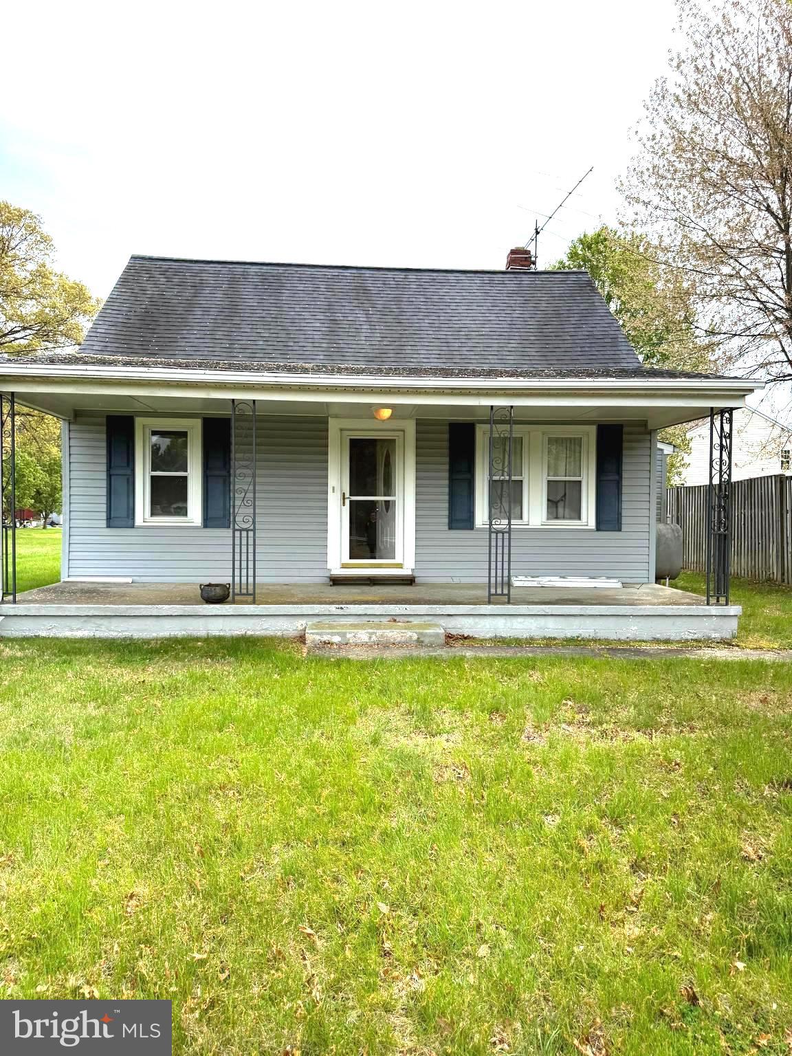 10475 Berry Road Waldorf, MD 20603 - Photo 2 of 23