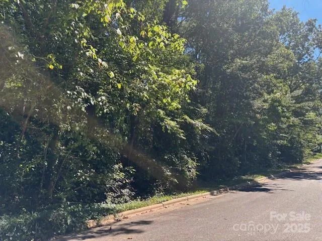 $75,000 | 1640 8th St Drive Northwest, Hickory, NC 28601