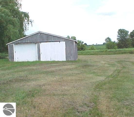 121 Melcher Road Prescott, MI 48756 - Photo 2 of 3 1751407-1.JPG