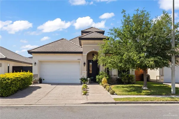 $469,999 | 4901 Sweetwater Avenue, McAllen, TX 78503