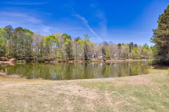 $390,000 | 2361 Emerald Drive, Loganville, GA 30052