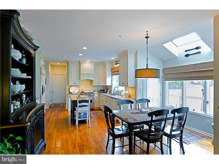Breakfast Room