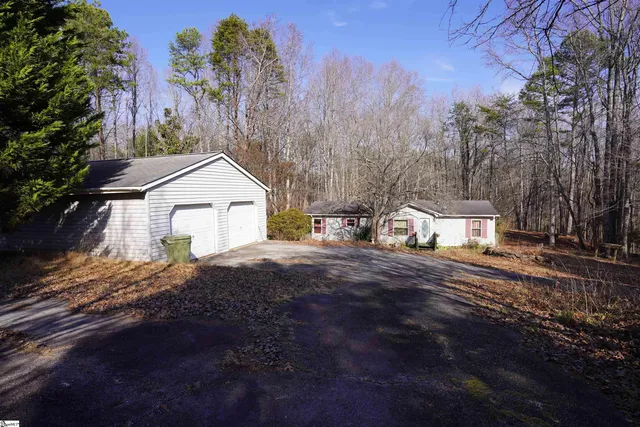 $175,000 | 445 Brandy Lane, Pickens, SC 29671