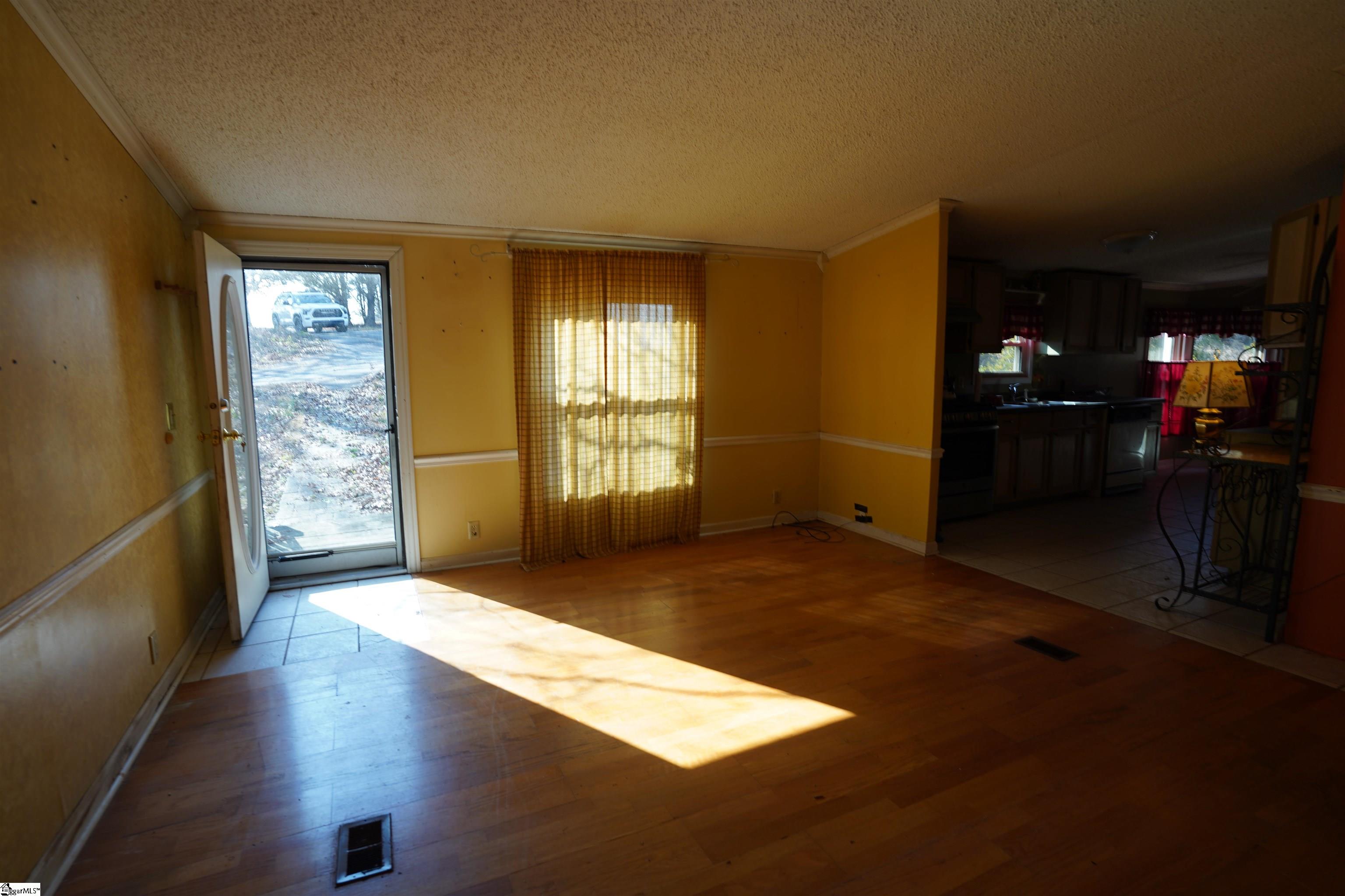 445 Brandy Lane Pickens, SC 29671 - Photo 4 of 24