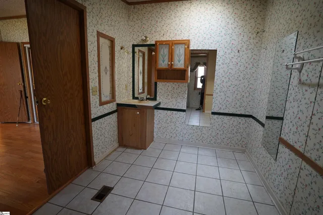 $175,000 | 445 Brandy Lane, Pickens, SC 29671