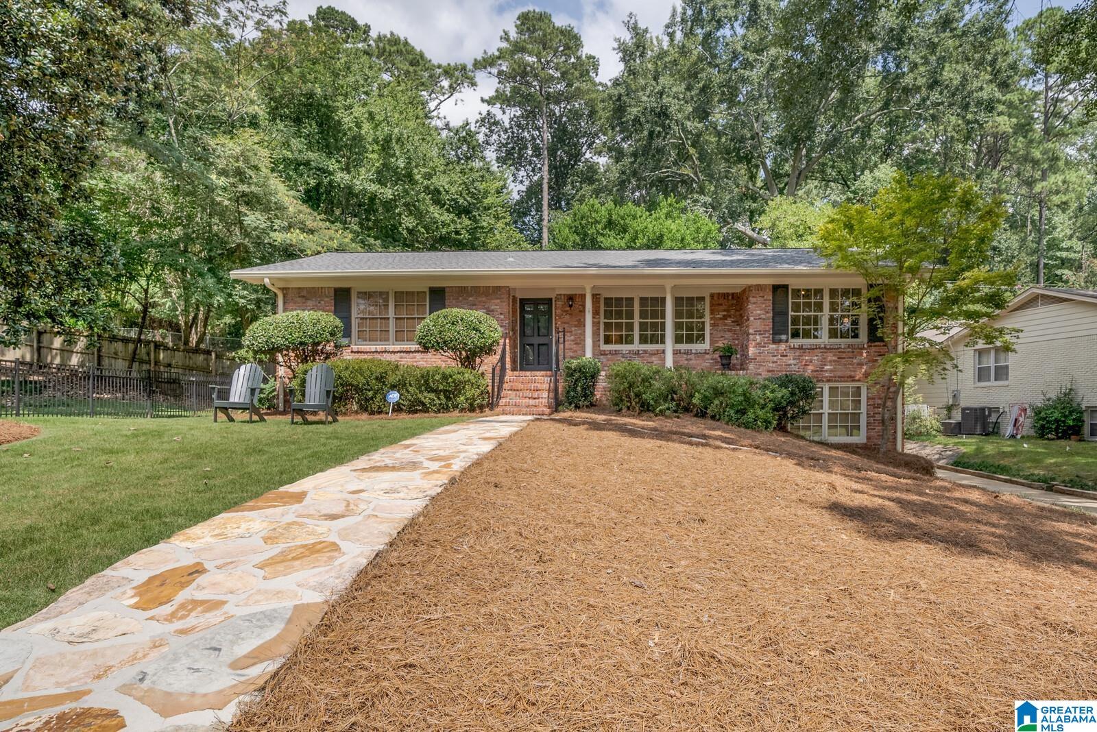 908 Beech Lane Birmingham, AL 35213 - Photo 2 of 36