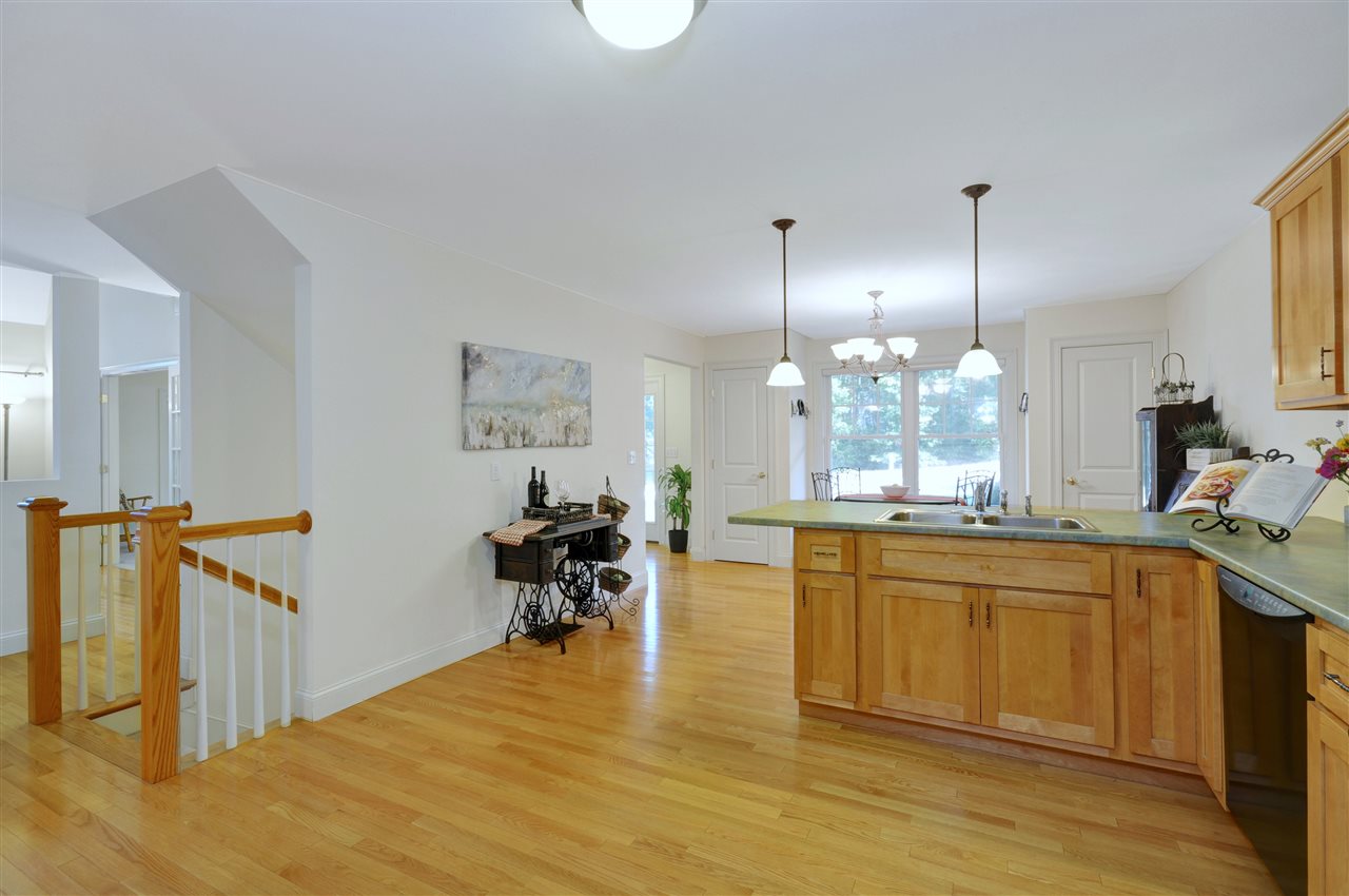 9 Chandler Lane Amherst, NH 03031 - Photo 12 of 30