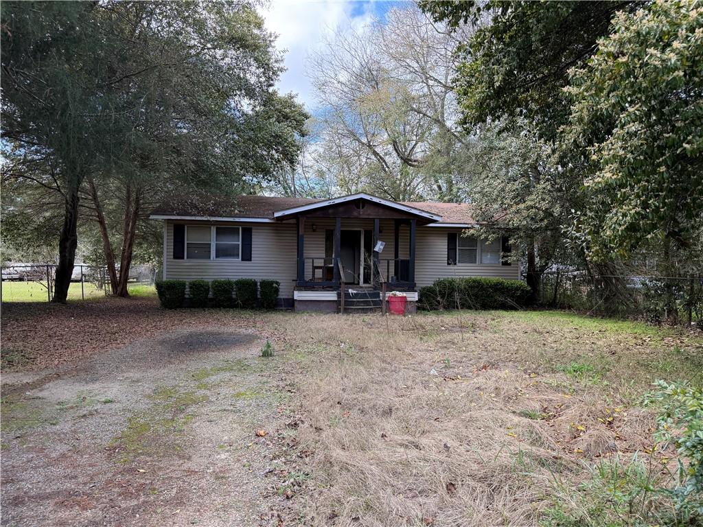 709 Plant Street Montezuma, GA 31063 - Photo 1 of 2