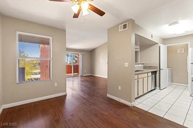 $1,100 | 8101 West Flamingo Road, Unit 2169, Las Vegas, NV 89147