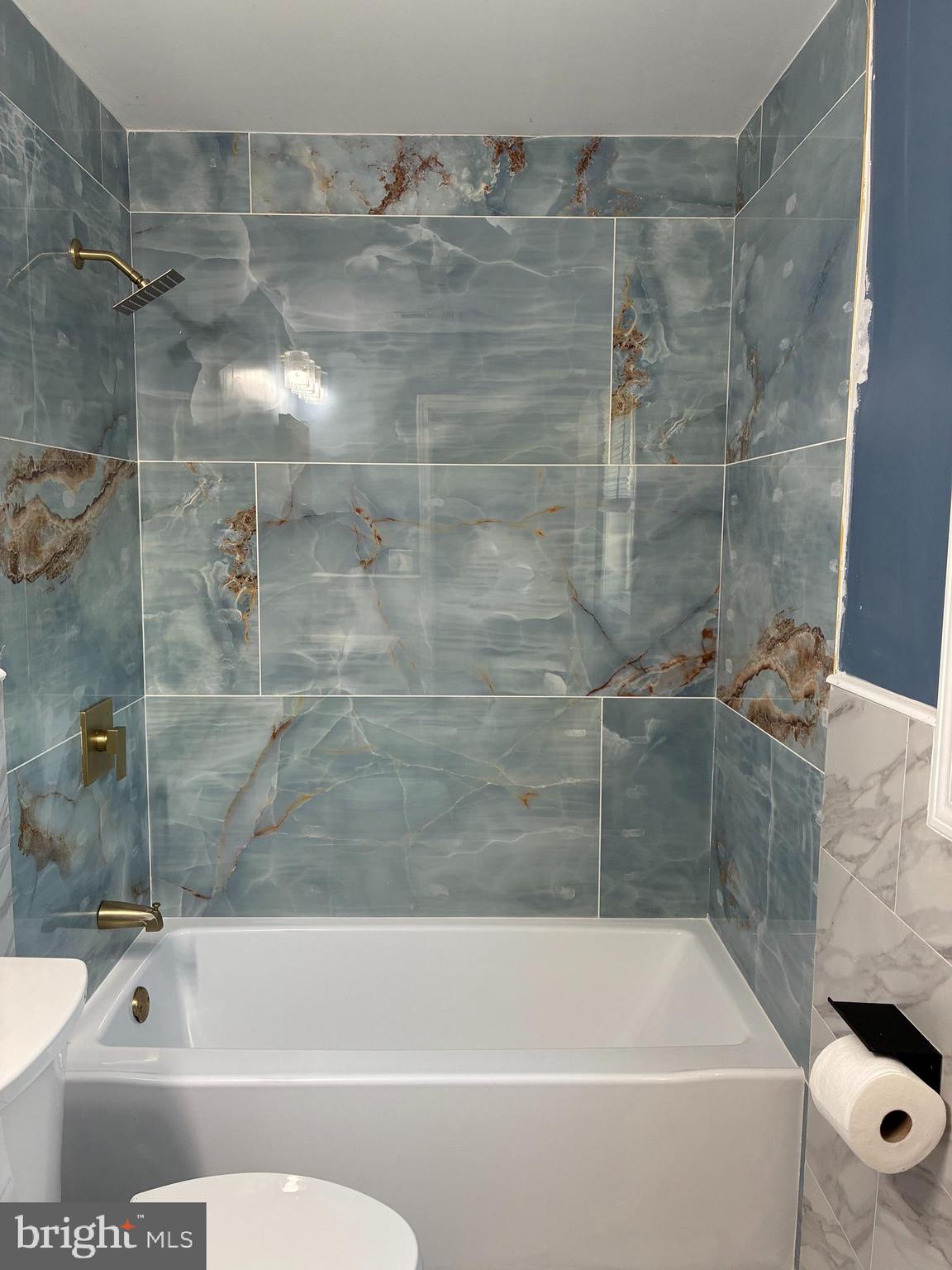2396 Elvans Road Southeast Washington, DC 20020 - Photo 17 of 35
