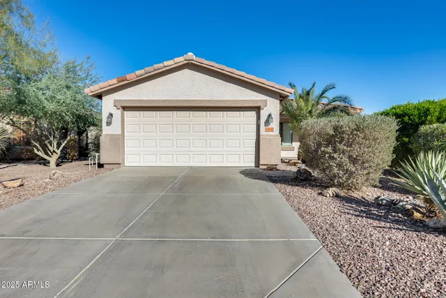$330,000 | 25020 West Dove Gap, Buckeye, AZ 85326