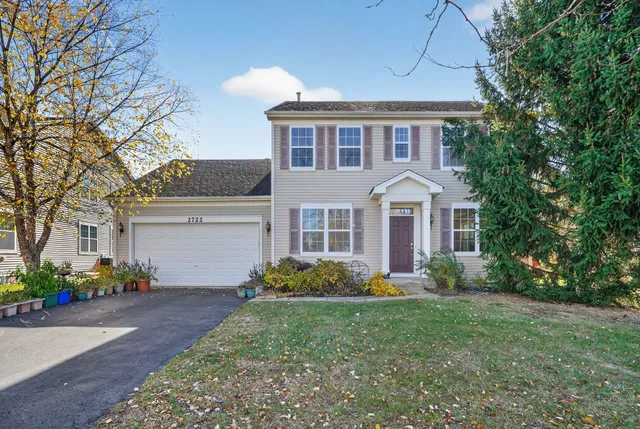 $399,000 | 2722 Moraine Valley Road, Wauconda, IL 60084