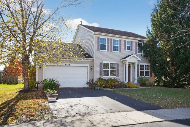 $399,000 | 2722 Moraine Valley Road, Wauconda, IL 60084