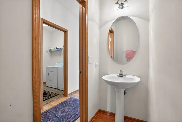 $399,000 | 2722 Moraine Valley Road, Wauconda, IL 60084