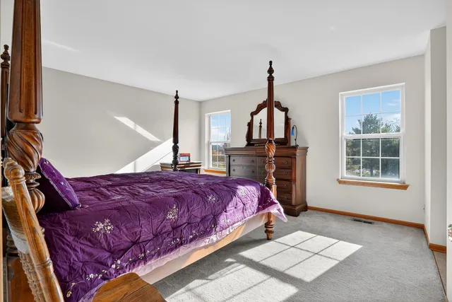 $399,000 | 2722 Moraine Valley Road, Wauconda, IL 60084